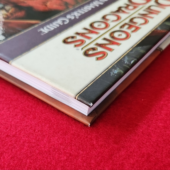 📖 Dungeons & Dragons Dungeon Master's Guide (2008) – 4th Edition Hardcover - Picture 6 of 14